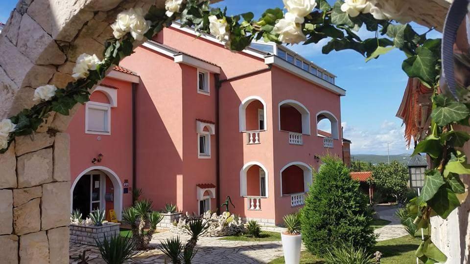 B&B La Perla 1 Punat Exterior foto